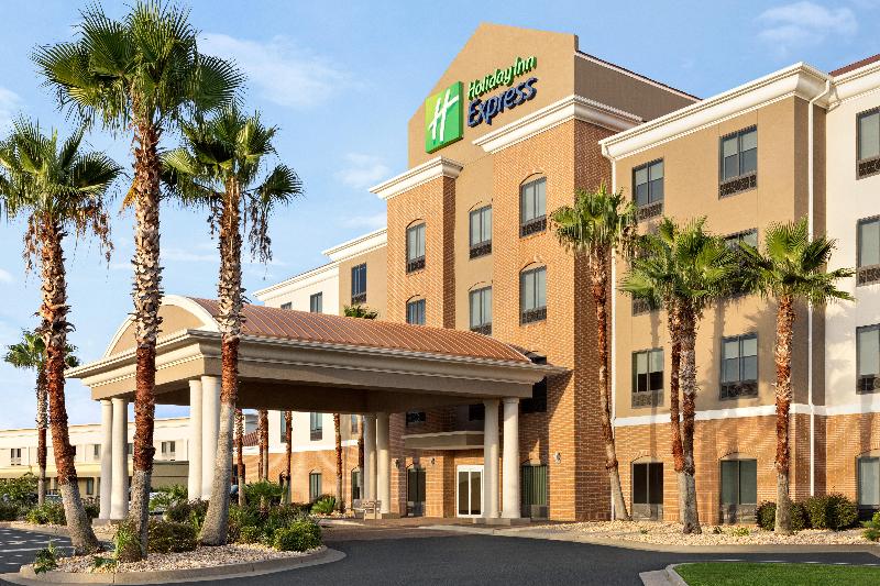 Holiday Inn Express Waycross,an IHG Hotel