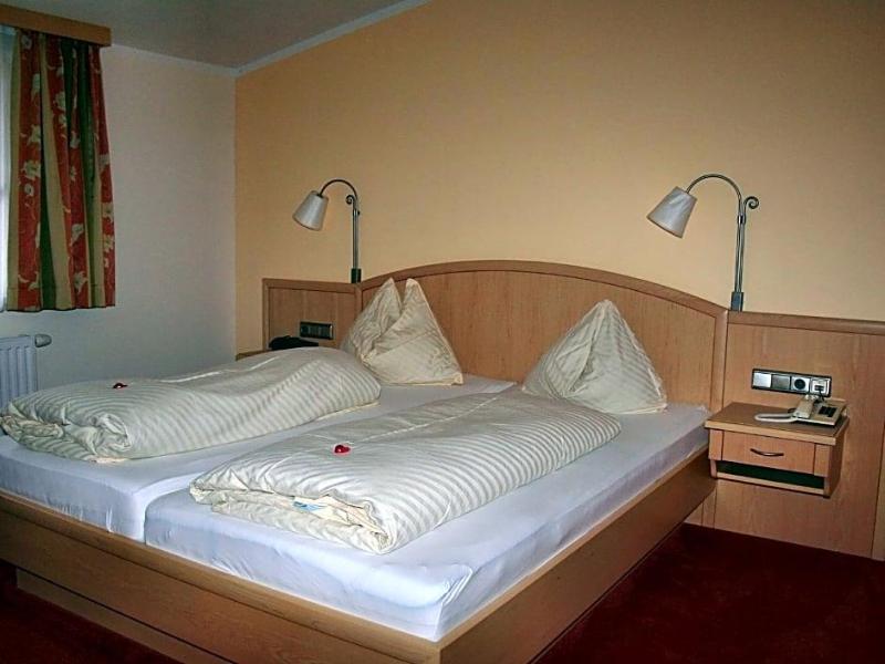Landhotel Kaserer image
