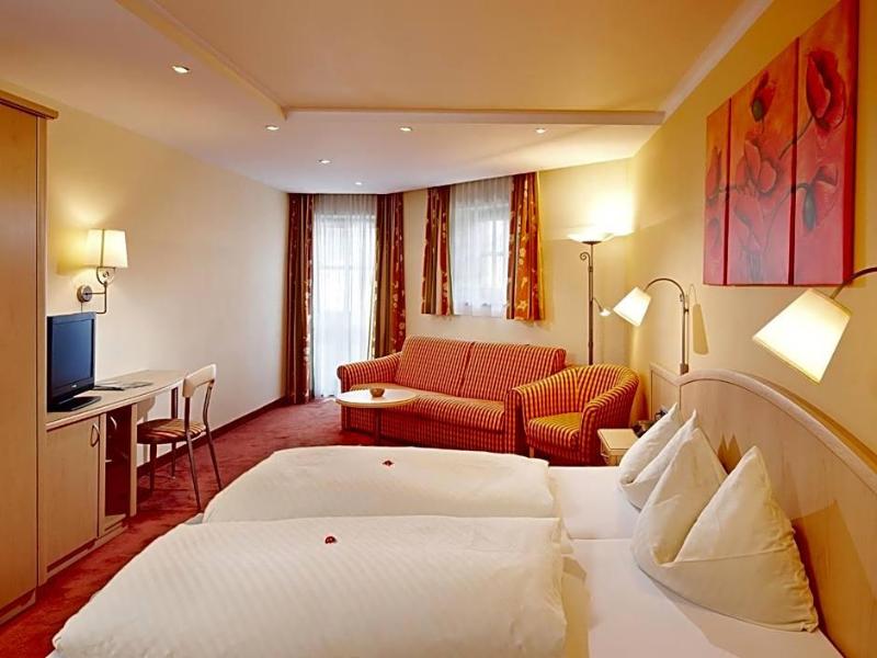 Landhotel Kaserer image