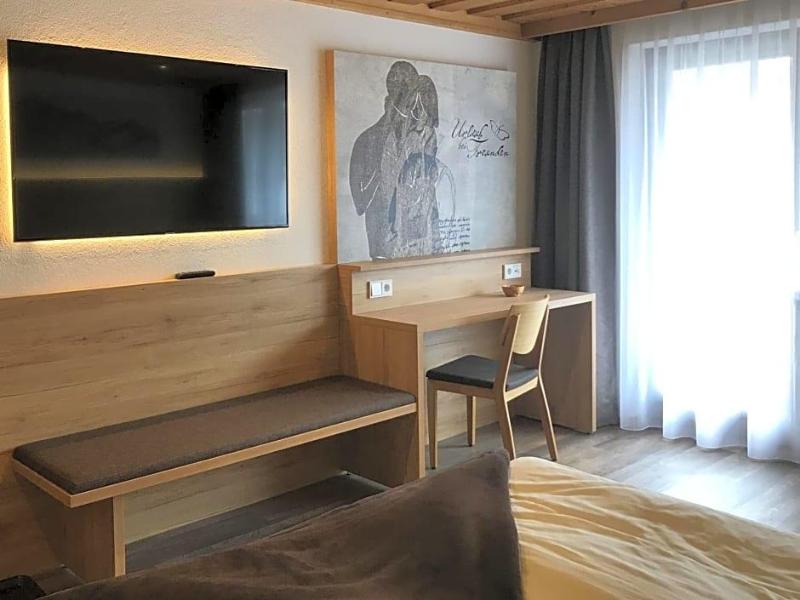 Landhotel Kaserer image