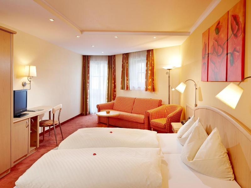 Landhotel Kaserer image