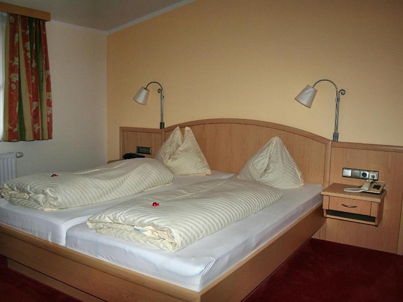 Landhotel Kaserer image