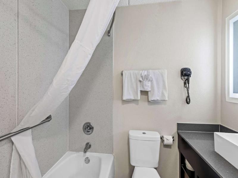 Best Western Atlanta Cumberland/Galleria Hotel image