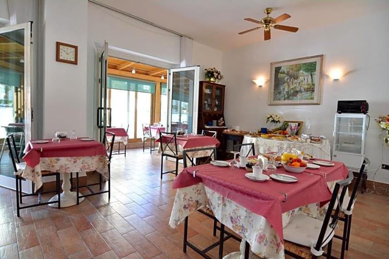 Hotel Galassi image