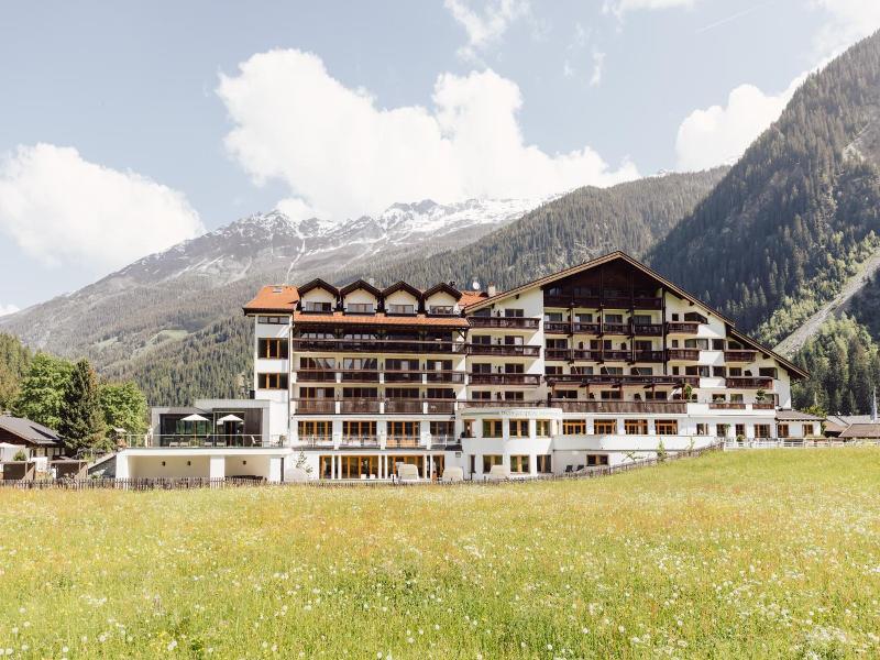 Weisseespitze image