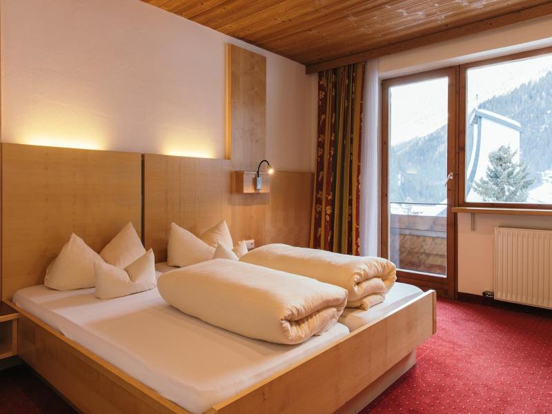 Weisseespitze image
