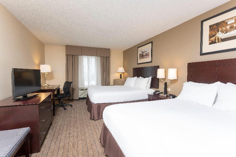 Holiday Inn Aurora North - Naperville photo 6