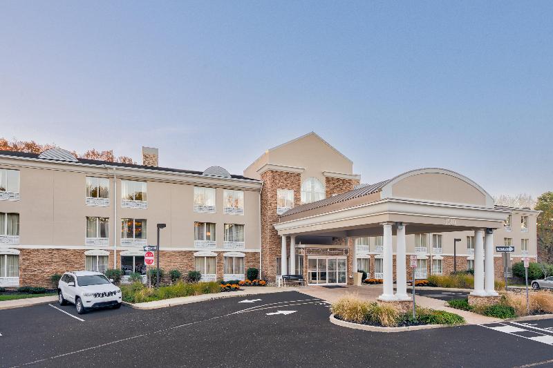 Holiday Inn Express Neptune image