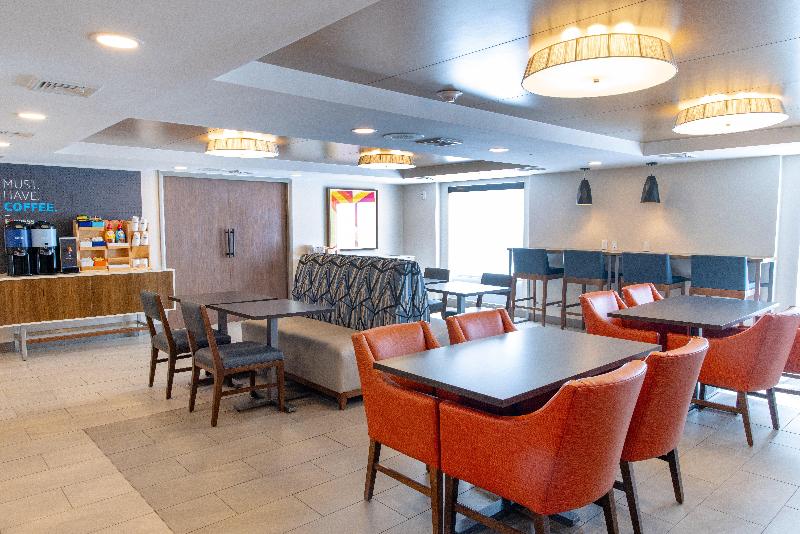 Holiday Inn Express Neptune image
