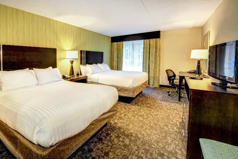 Holiday Inn Express Neptune image