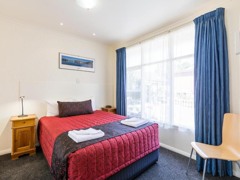 Graham Apartments image
