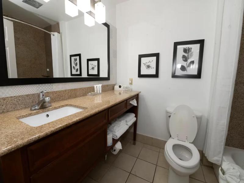 Country Inn & Suites Harrisburg Hershey West image