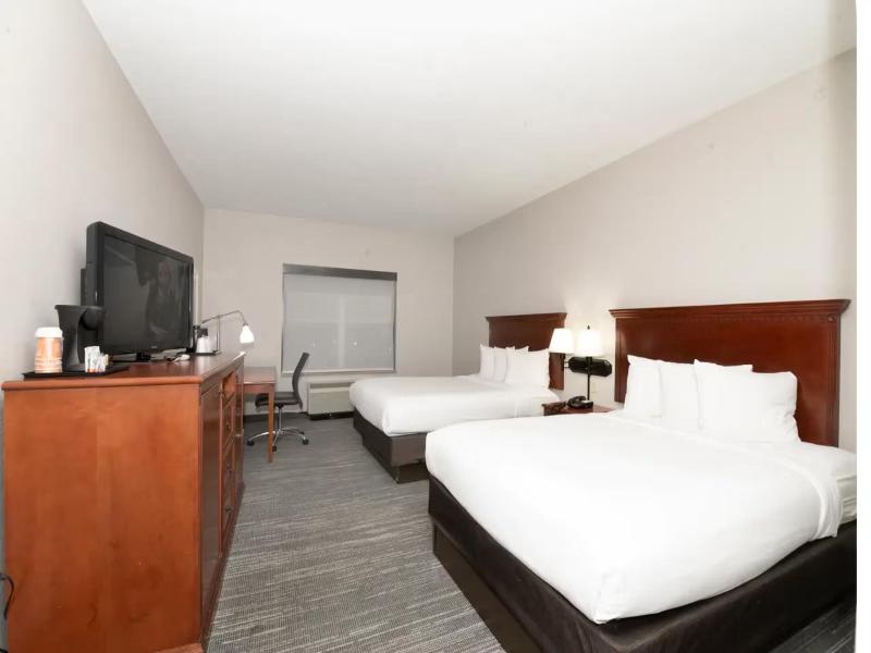 Country Inn & Suites Harrisburg Hershey West image