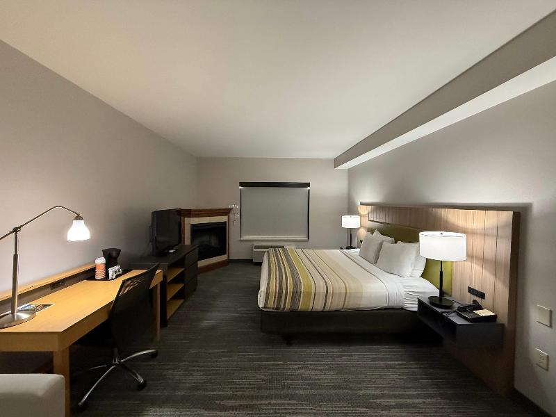 Country Inn & Suites Harrisburg Hershey West image