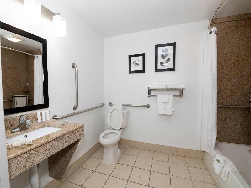 Country Inn & Suites Harrisburg Hershey West image