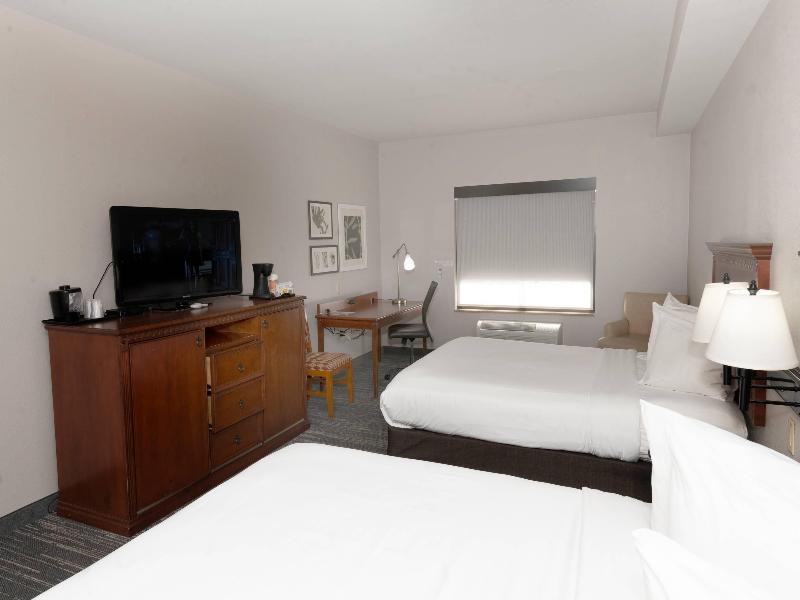 Country Inn & Suites Harrisburg Hershey West image