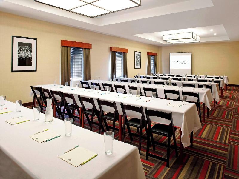 Four Points by Sheraton Houston Hobby Airport image