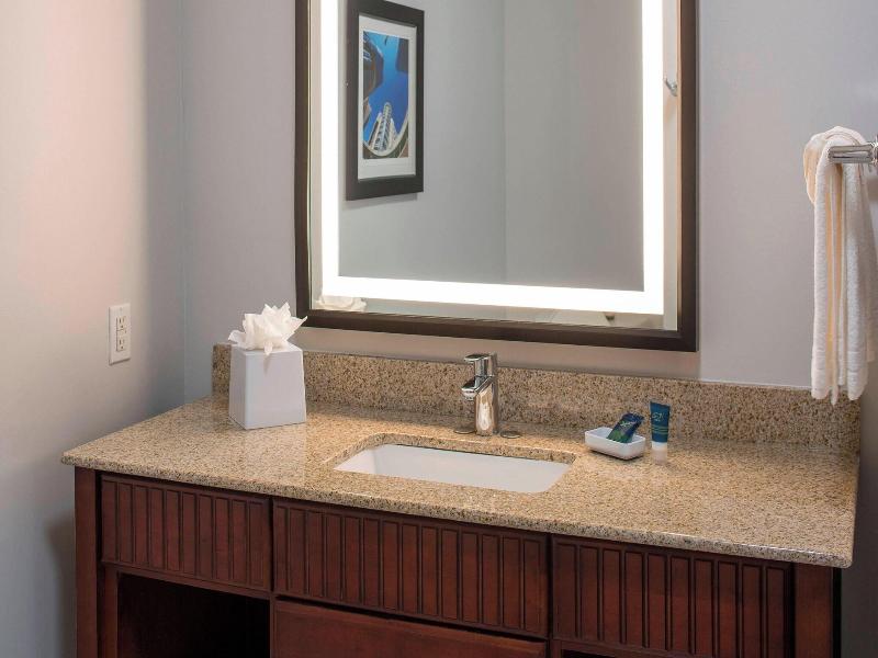 Four Points by Sheraton Houston Hobby Airport image