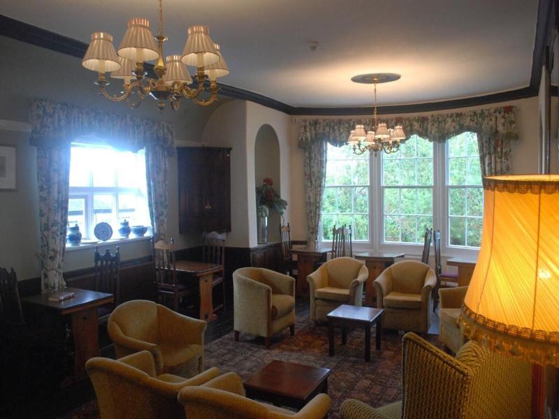 Radnorshire Arms Hotel