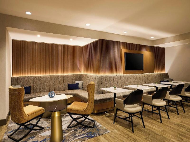 The Woodlands Waterway Marriott Hotel & Convention image