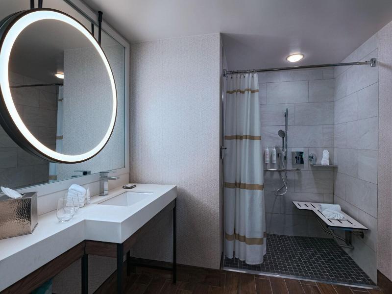 The Woodlands Waterway Marriott Hotel & Convention image