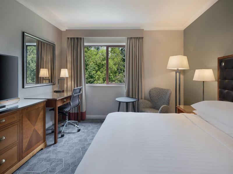 Marriott Hotel Waltham Abbey image