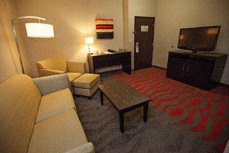 Holiday Inn & Suites Houston West - Westway Park image