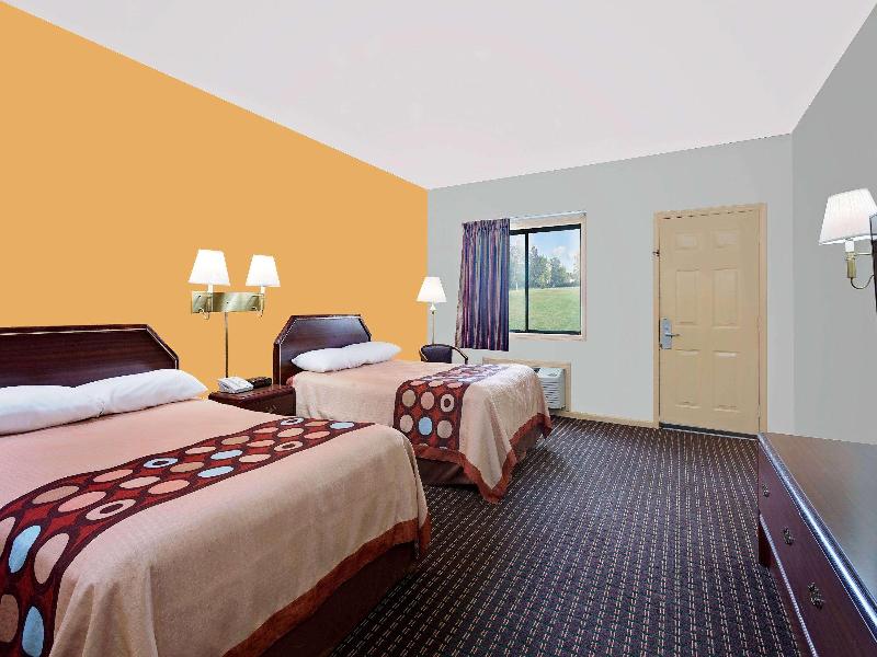 Super 8 by Wyndham Hillsville image