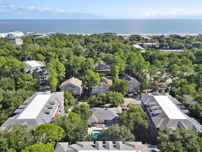 Royal Dunes Resort — exterior view
