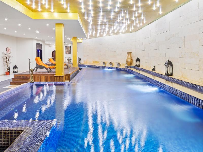 Pickalbatros Citadel Resort Sahl Hasheesh image