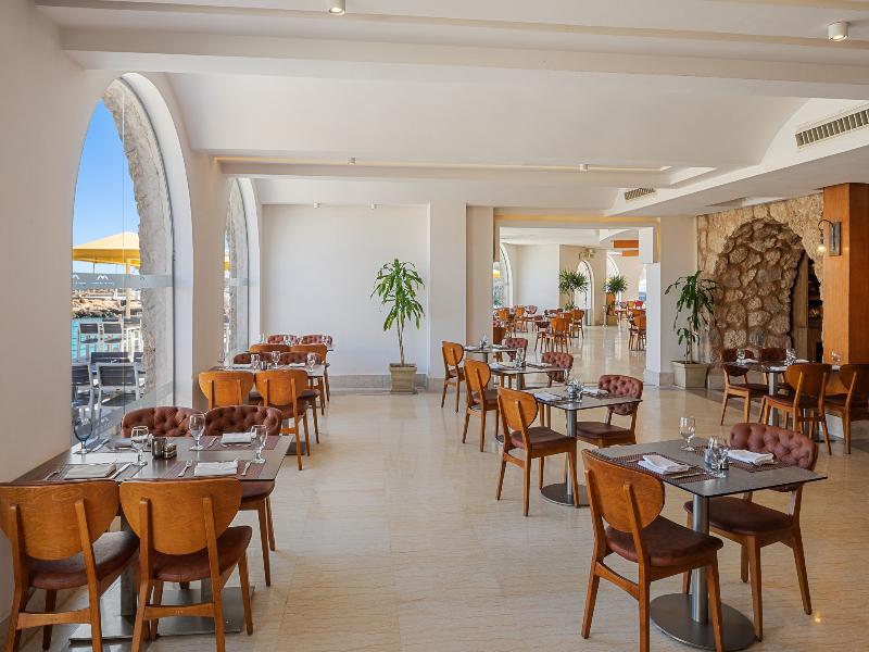 Pickalbatros Citadel Resort Sahl Hasheesh image
