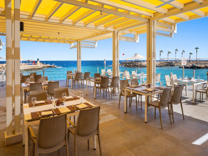 Pickalbatros Citadel Resort Sahl Hasheesh image