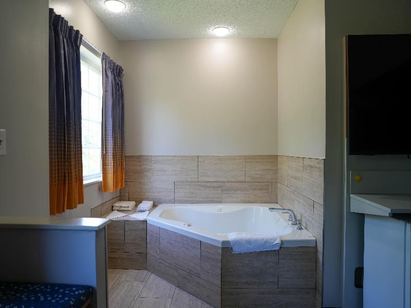 Microtel Inn & Suites By Wyndham Hagerstown image