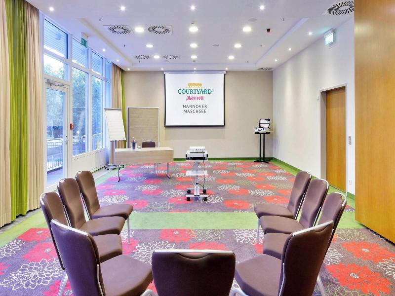 Courtyard Marriott Hannover Maschsee image
