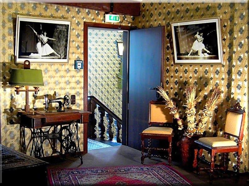 Hotel Graf Rolshausen  image