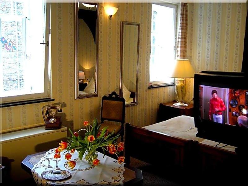Hotel Graf Rolshausen  image