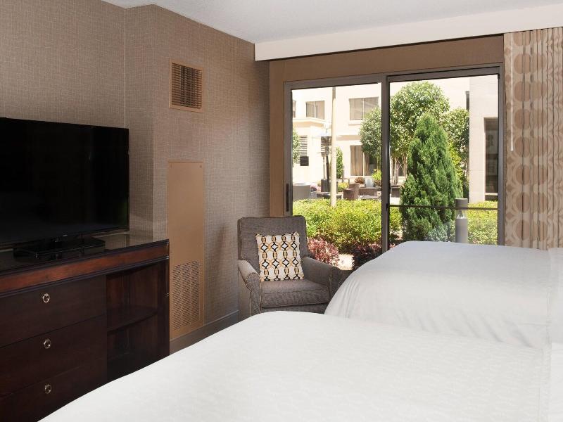 Sheraton Hartford South Hotel image