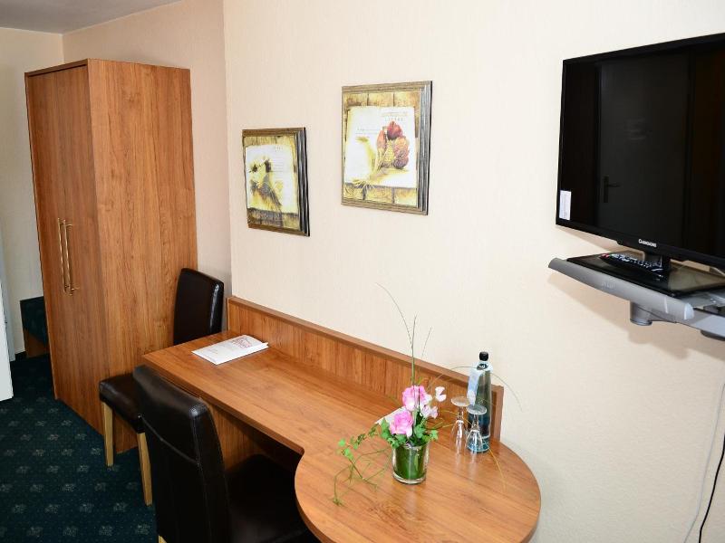 Landhotel Michaelishof image