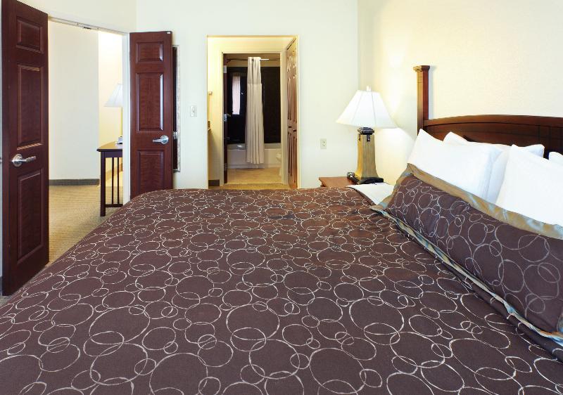 Staybridge Suites Hot Springs photo 11