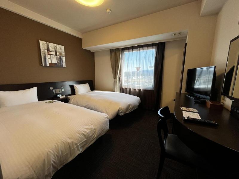 Hotel Route Inn Nagahama Inter image