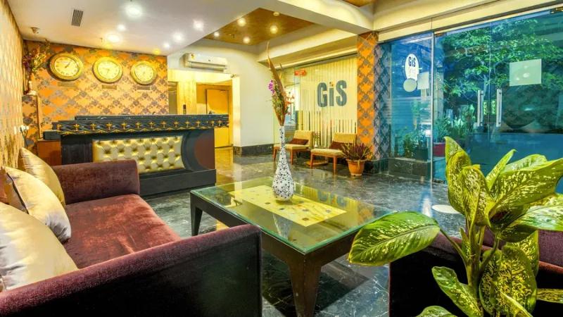 Gis Select Banjara Hill — view