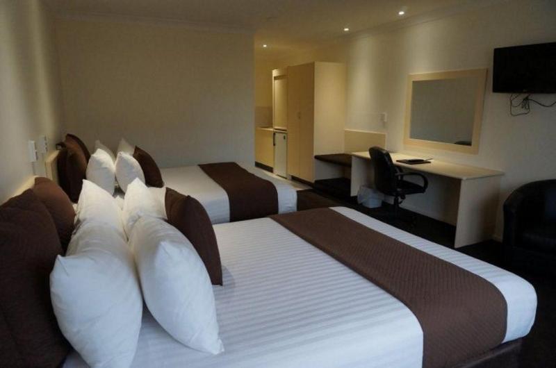 Central Caleula Motor Lodge image