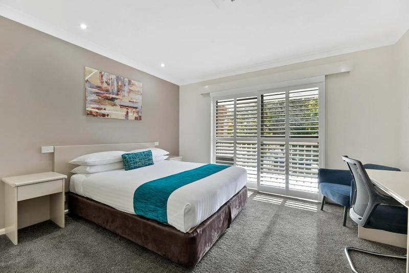 Central Caleula Motor Lodge image