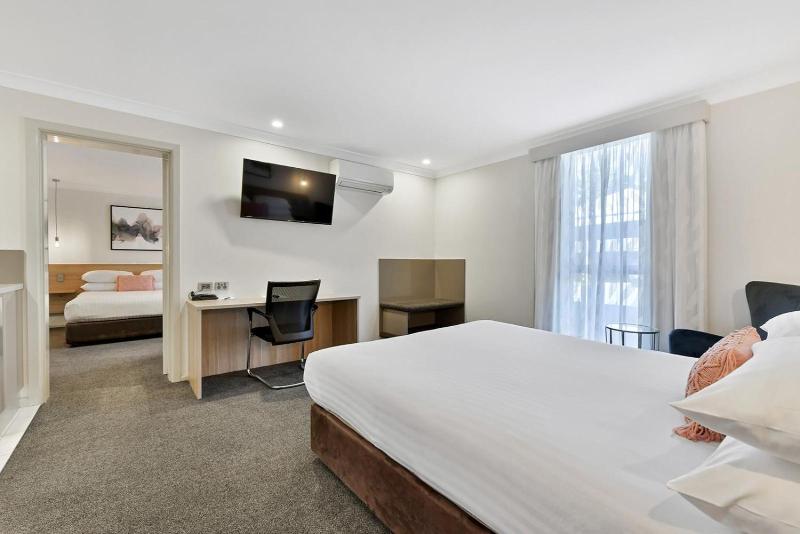 Central Caleula Motor Lodge image