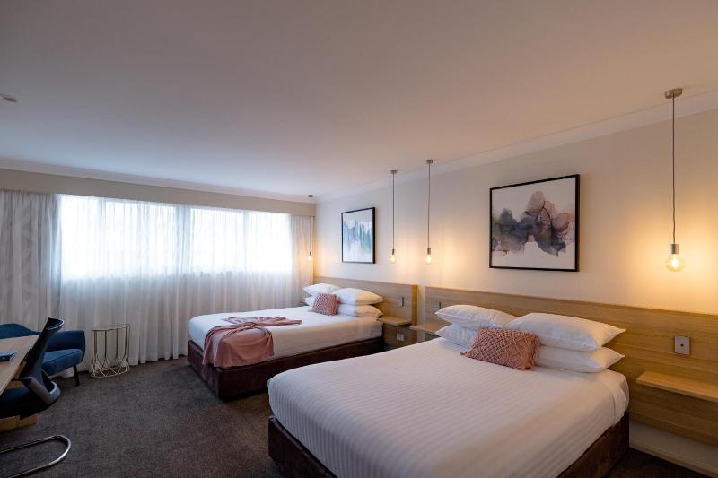 Central Caleula Motor Lodge image