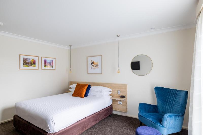 Central Caleula Motor Lodge image