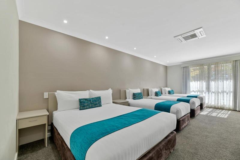 Central Caleula Motor Lodge image