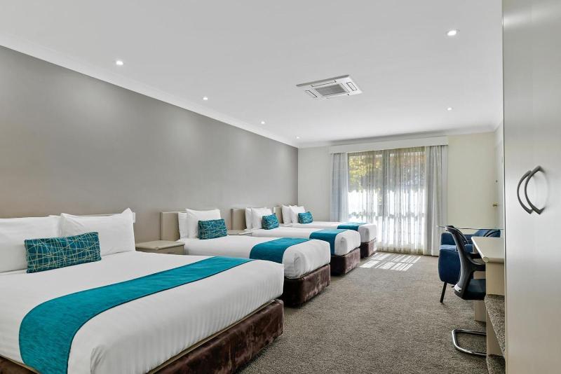 Central Caleula Motor Lodge image