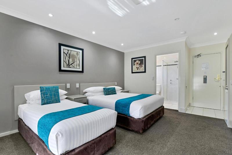 Central Caleula Motor Lodge image