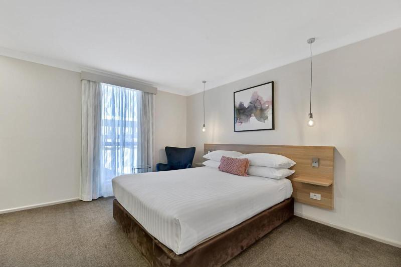 Central Caleula Motor Lodge image